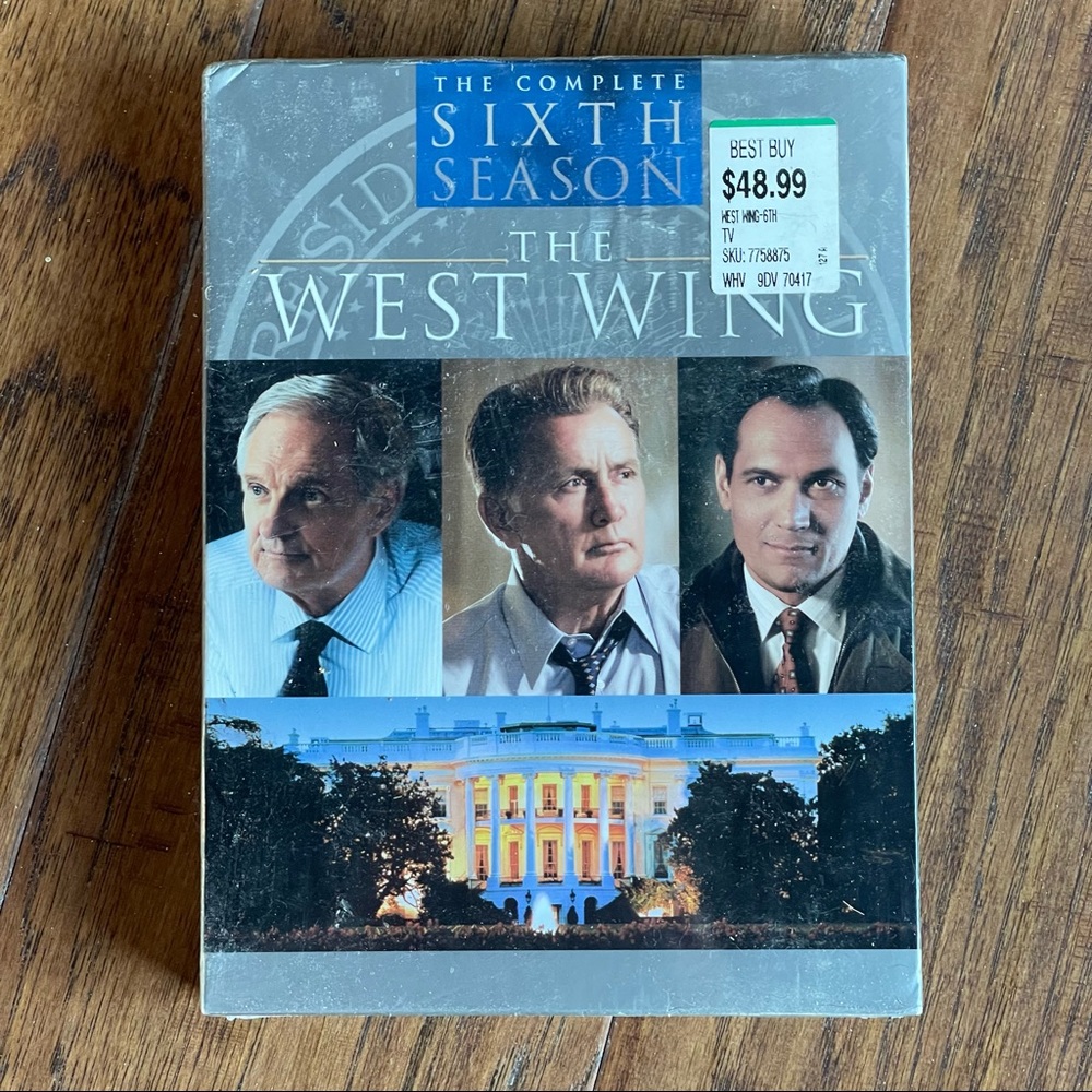 “THE WEST WING” COMPLETE SEASON 6 SET OF DVDS 📀